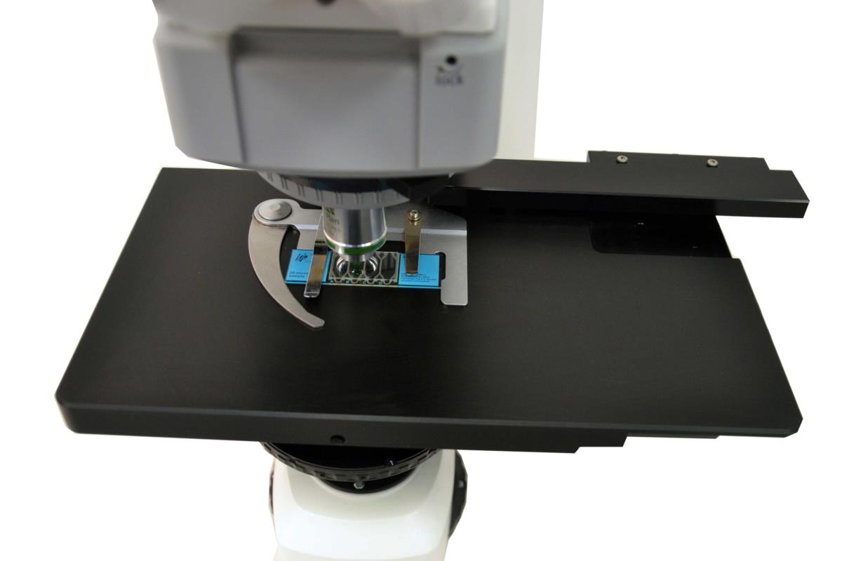 SCANSTAGE, AUTOMATIC STAGE FOR MICROSCOPE, HEATING INSTALLE