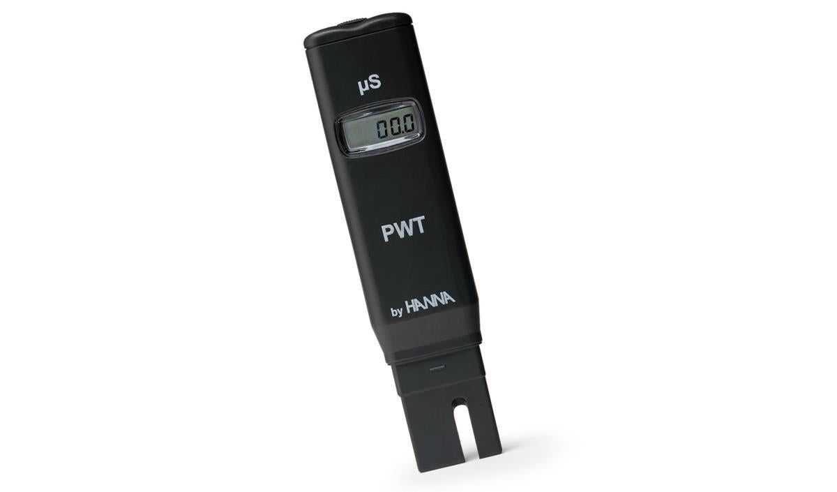 CONDUCTIVITY METER WITH CALIBRATION KIT