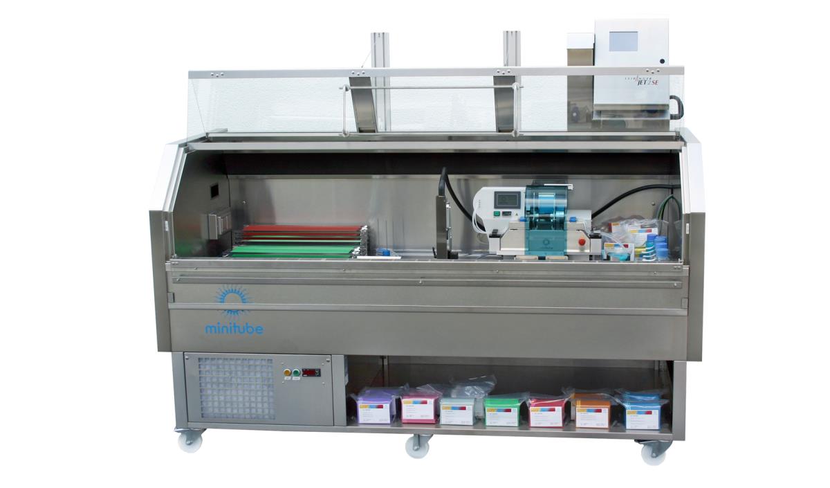 COLD HANDLING CABINET, LARGE, WORKING AREA 2000X900 MM, 230