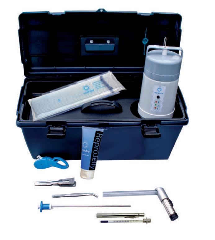 INSEMINATION KIT COMPLETE WITH PLASTIC CASE AND MT30/54 INC
