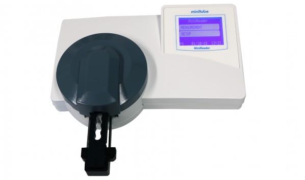 MINIREADER: PHOTOMETER FOR ASSAY OF PROGESTERONE IN SERUM O