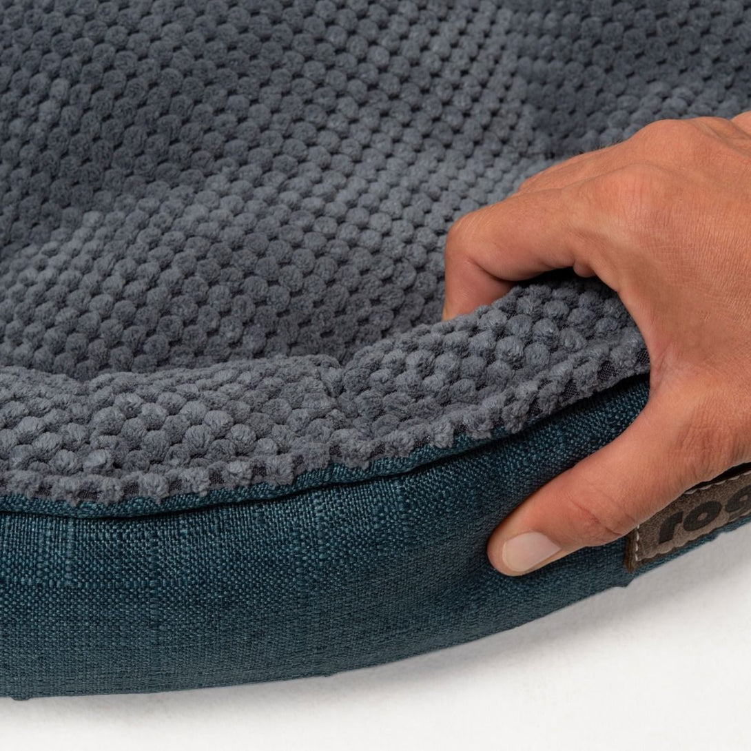 Rogz Athen Oval Cat Bed - Medium