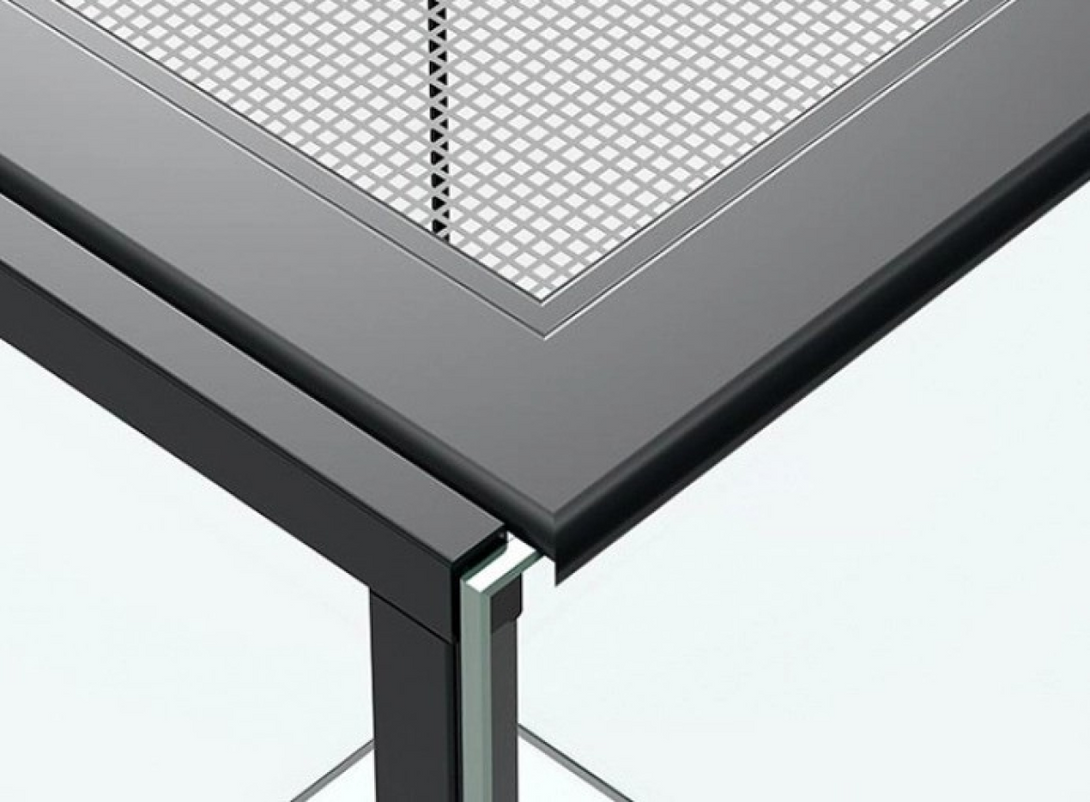 Kit Insect 20 x 20 x 30 cm, Black