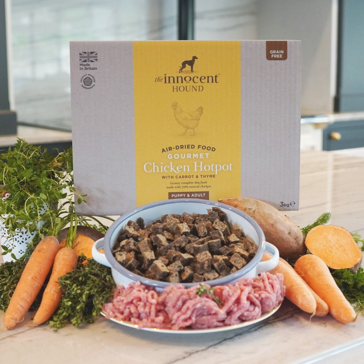 The Innocent Hound Air - Dried Gourmet Chicken Hotpot with Carrot & Thyme Puppy & Adult Dry Dog Food - 1.5kg - Shopivet.com
